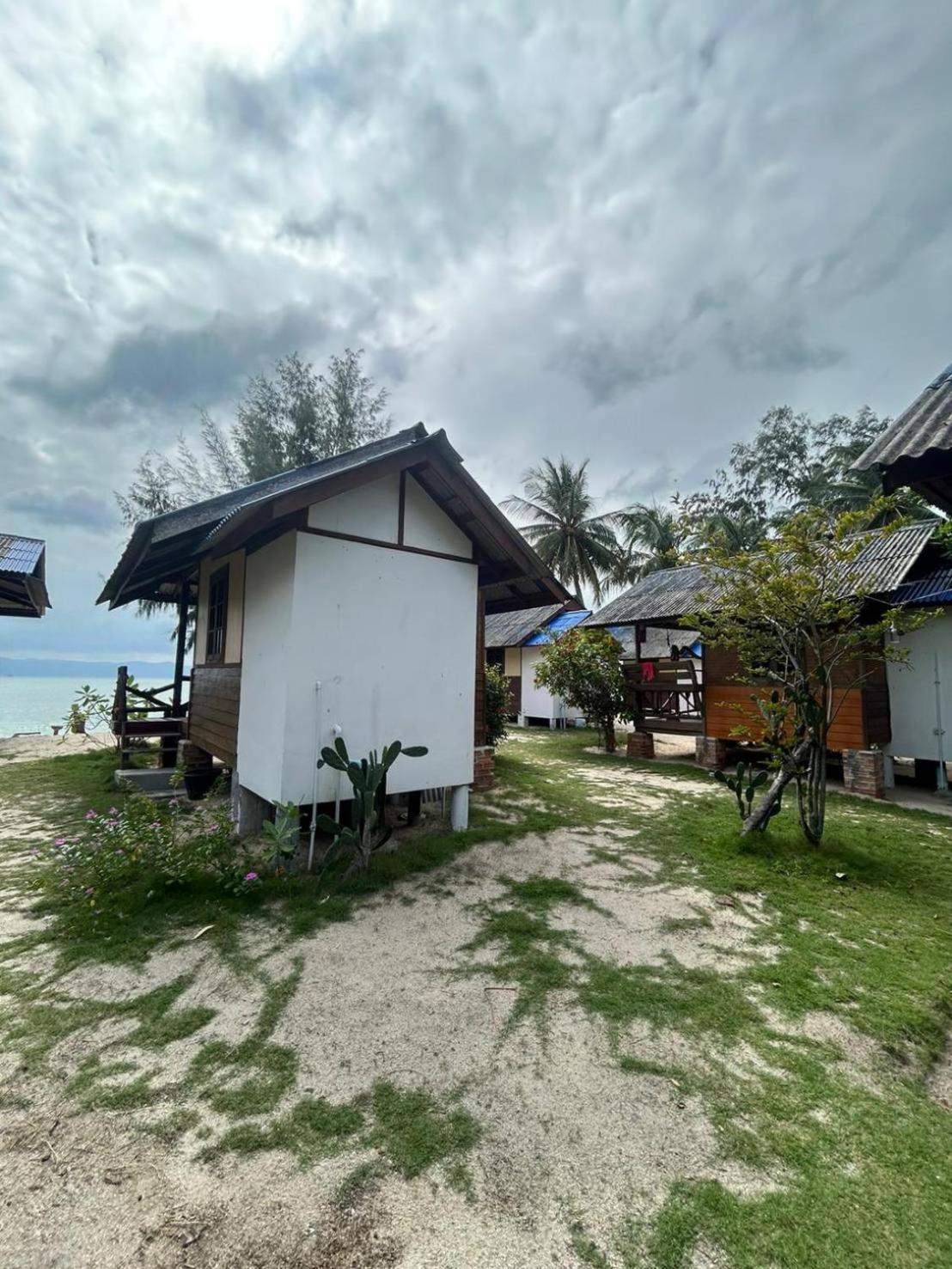 Hotel Pinks Bungalow Baan Tai Exteriér fotografie